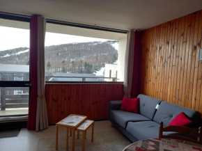Appartement lumineux sud au cœur de Super Besse - FR-1-814-59